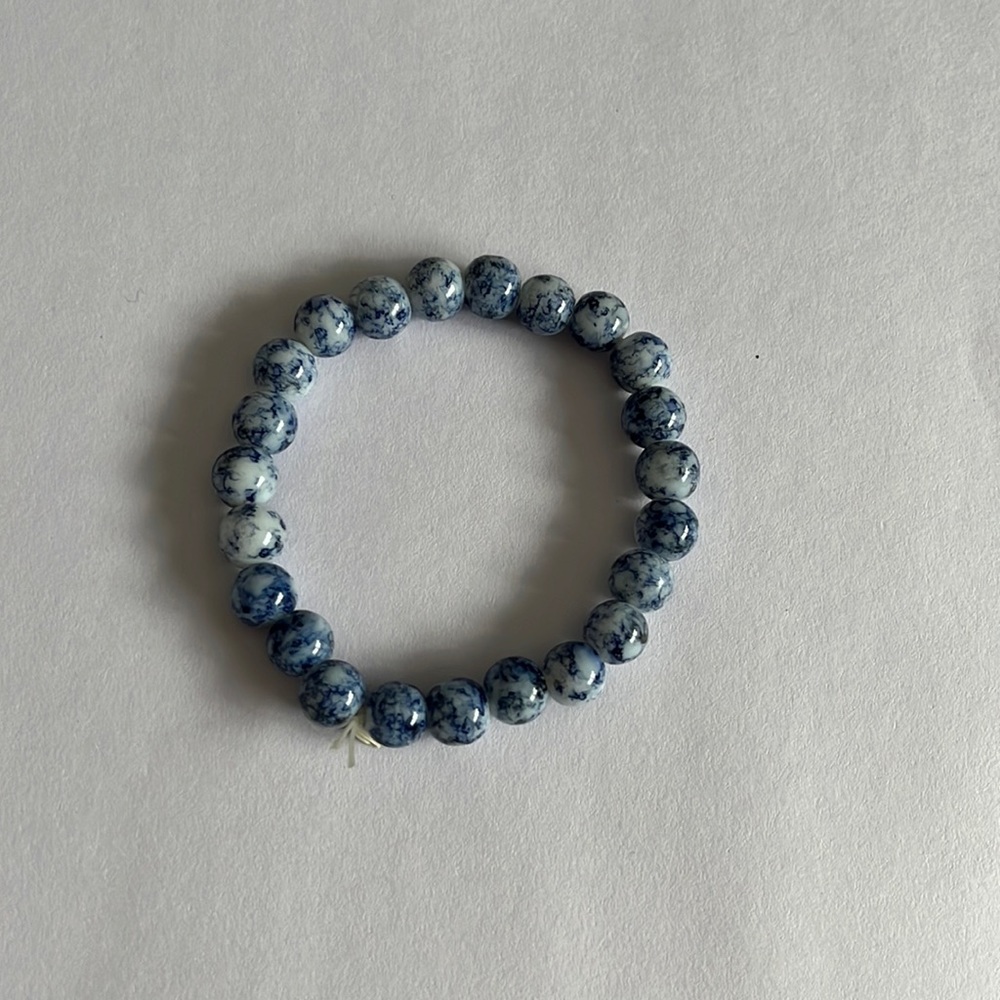 dyed crystal bracelet